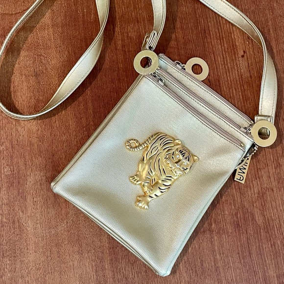Vintage 1980s Nima Gold Tiger Brooch Triple Pocket Women’s Crossbody Bag Purse - Picture 2 of 13
